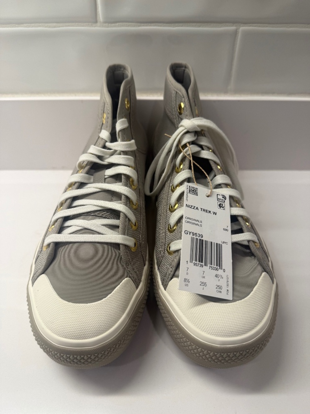 ADIDAS Sneakers Women’s Size 8 1/2